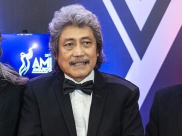 Musikus Raden Muhamad Samsudin Dajat Hardjakusumah atau lebih dikenal dengan Sam Bimbo. ANTARA/Aprillio Akbar